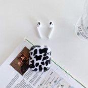 Trolsk Printed Case - Cow (AirPods 1/2)