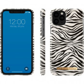 iDeal of Sweden Zafari Zebra (iPhone 11)