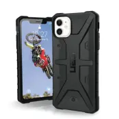UAG Pathfinder skal till iPhone 11 - Svart