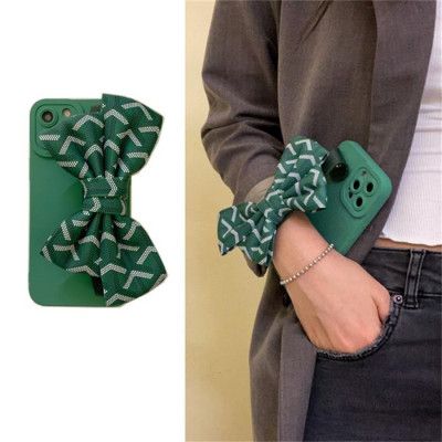 Bowknot Handrem iPhone 12 Skal - Grön