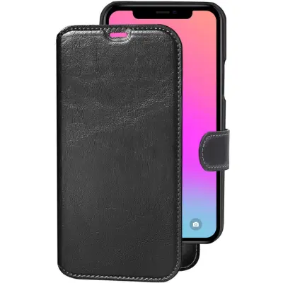 Champion 2-in-1 Slim Wallet Case (iPhone 13)