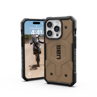 UAG iPhone 15 Pro Max Mobilskal Magsafe Pathfiner - Dark Earth