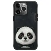 Nimmy iPhone 15 Pro Max Mobilskal Big Eyed Pet 2.0 Panda - Svart