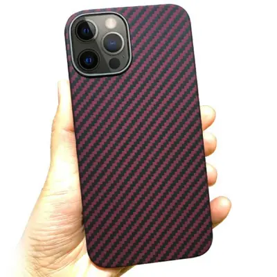 KZDOO iPhone 16 Pro Mobilskal Aramid Fiber - Röd