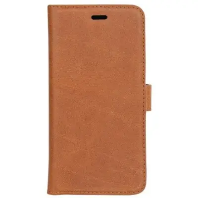 Essentials Detachable Wallet