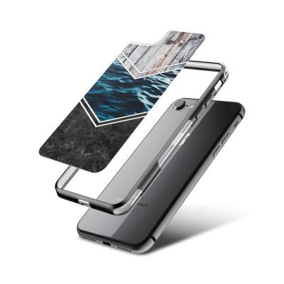 Fashion mobilskal till Apple iPhone 8 - MarbleWood river