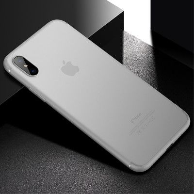 Trolsk Plånboksskal med Rosor (iPhone 15 Pro)