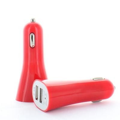 Ladda två enheter samtidigt med Daul Port USB billaddare (Röd)