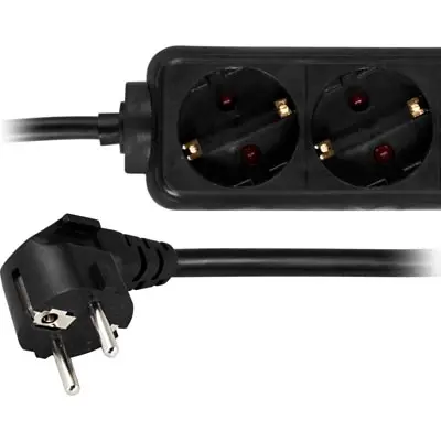 DELTACO grenuttag med 3xCEE 7/4 uttag, 1xCEE 7/7 anslutning, 1,5m kabel, svart