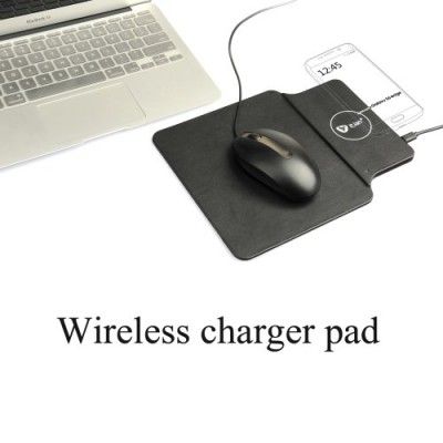 Musmatta med inbyggd Qi-laddare