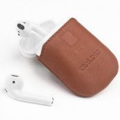 QIALINO Fodral till Apple Airpods Laddare Äkta Läder Brun