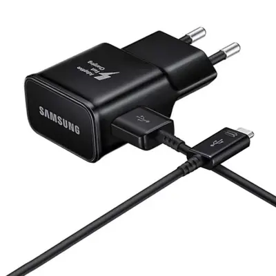 Samsung Väggladdare 15W Med USB-A Till USB-C Kabel - Svart