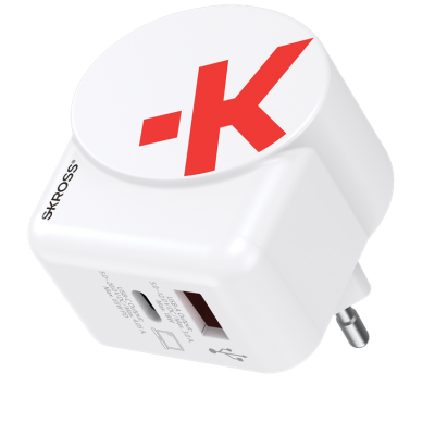 SKROSS Väggladdare USB-A/USB-C Med USB-C Kabel - Vit