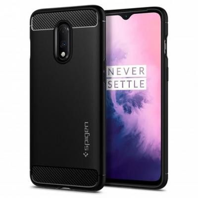 Spigen Rugged Armor Skal till OnePlus 7 - Svart