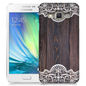 Skal till Samsung Galaxy A3 (2015) - Mörkt trä med spetsmönster