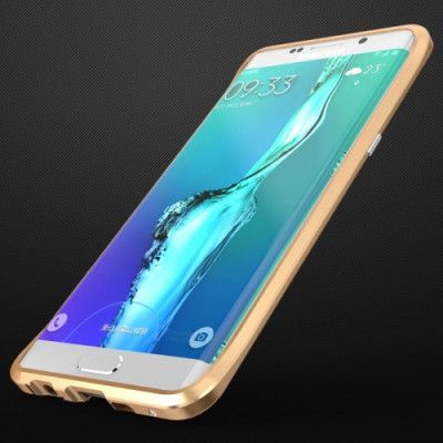 LUPHIE Rapier Prismatic Aluminum Bumper till Samsung Galaxy S6 Edge Plus - Guld