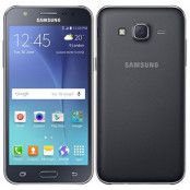 Begagnad Samsung Galaxy J5 8GB Svart Olåst i bra skick Klass B