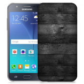 Skal till Samsung Galaxy J5 - Svarta plankor